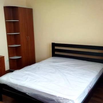 Микільсько-Слобідська вул., 1-А