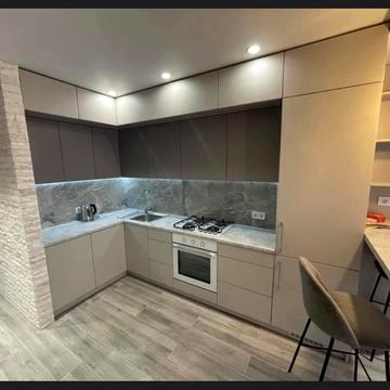 Зелена вул., 204б