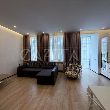 Інститутська вул., 24/7