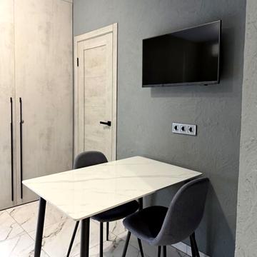 Набережна Перемоги вул., 40-Д