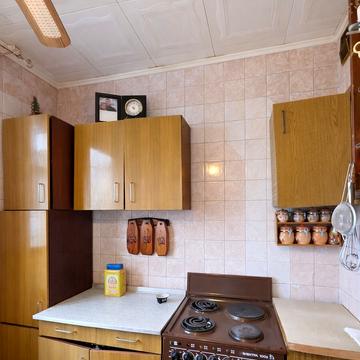 Олександрівський просп. (Косіора), 69б