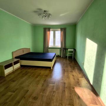 Балтійський пров., 5