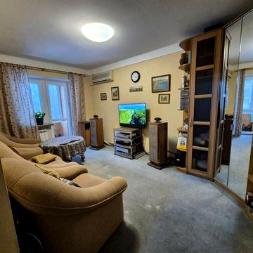 Березняківська вул., 4