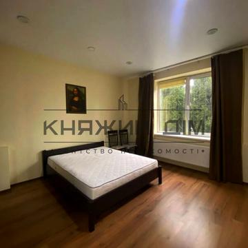 Щаслива вул., 45