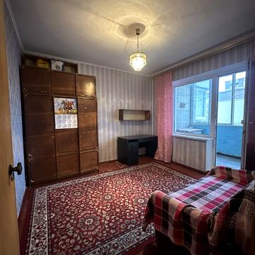 Анни Ахматової вул., 6