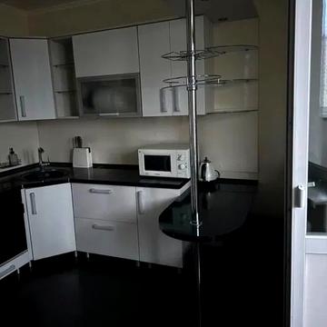 Валерія Лобановського просп., 150-А