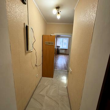 Пляжна вул., 3