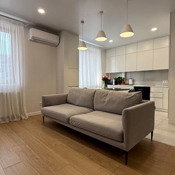 Європейська вул., 2