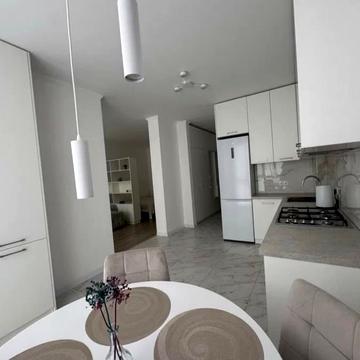 Тернопільська вул., 46