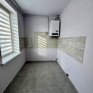 Пасічна вул., 70