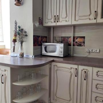 Зарічанська вул., 11л