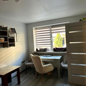 Академіка Олександра Богомольця вул., 9а