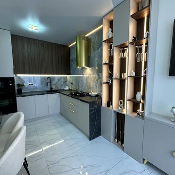 Соборна вул., (Будинок 28)