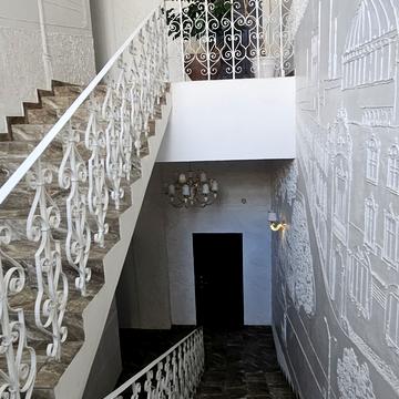 10 Квітня вул., 3