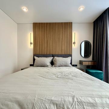 Володимира Янева вул., (Будинок К1)