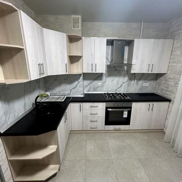 Проспект Незалежності, 36