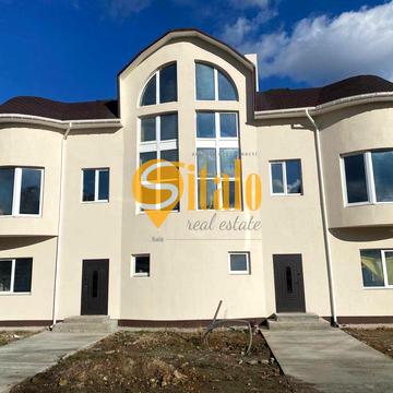 Козацька, 44