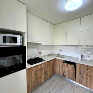 Шолом-Алейхема вул., 8