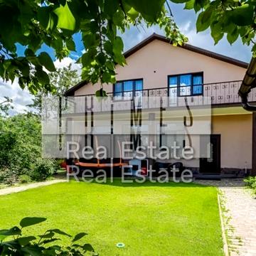 Дніпровське шосе