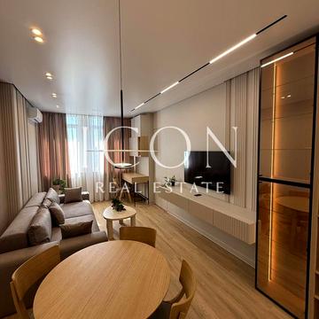 Берестейський просп. (Перемоги), 11 к2