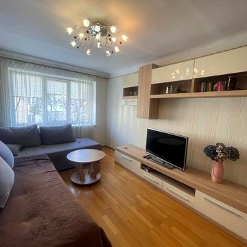 Миру просп., 27