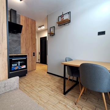 Соборна вул., 2-К/2