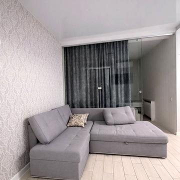 Володимира Антоновича вул. (Свердлова), 30/32