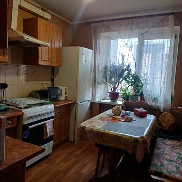 Прохоровська вул., 30