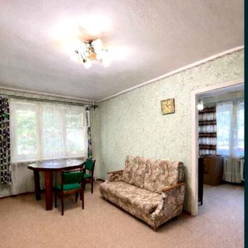 Сегедська вул., 3