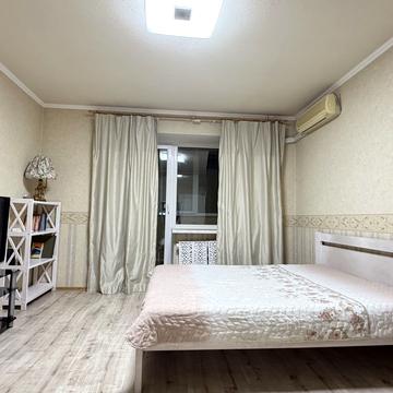 Миколи Бажана просп., 26