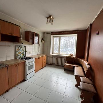 Сергія Ядова вул. (Ювілейна), 28