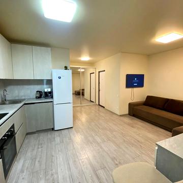 Набережна Перемоги вул., 42