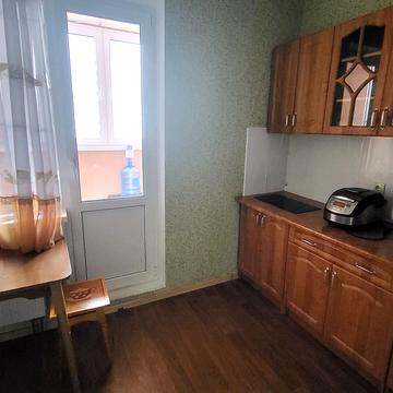 Єлизавети Чавдар вул., 38