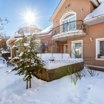 Михайла Матюшенка вул., 16