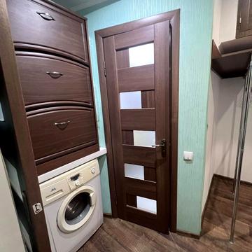 Євгенія Логінова вул. (Крилова), 12