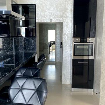 Лесі Українки бульв., 7-А