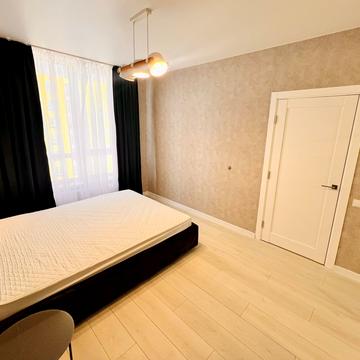 Кадетський Гай вул., 12