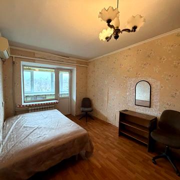 Лазаряна вул., 9