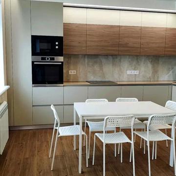 Академіка Павлова вул., 158