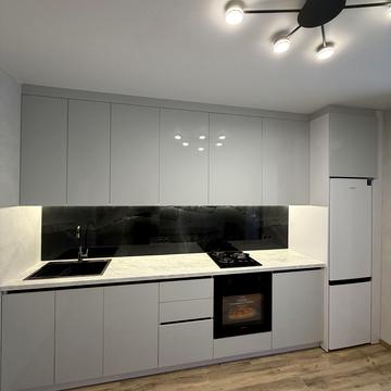 Щаслива вул., (Будинок 14/2)