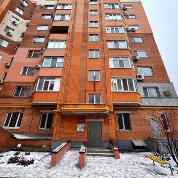 Затишна вул., 15