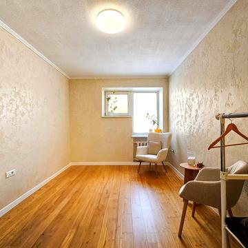 Григорія Сковороди вул., 11