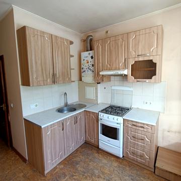 Олени Теліги вул., 14