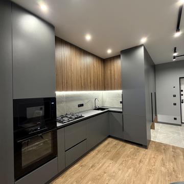 Мартинова просп., (вул. Григорія Сковороди, 12)