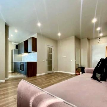 Академіка Павлова вул., 158