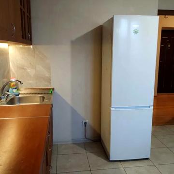 Андрія Аболмасова вул. (Панельна), 7