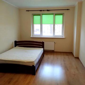 Андрія Аболмасова вул. (Панельна), 7