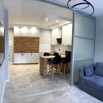 Воскресенська вул., 18-А