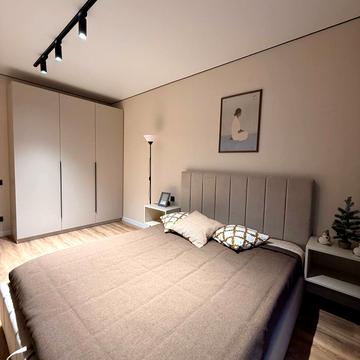 Соборна вул., (Будинок 16)