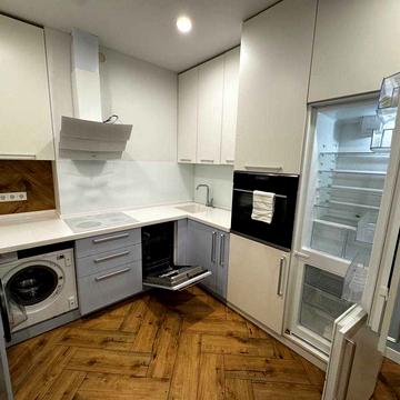 Нижньоключова вул., 14